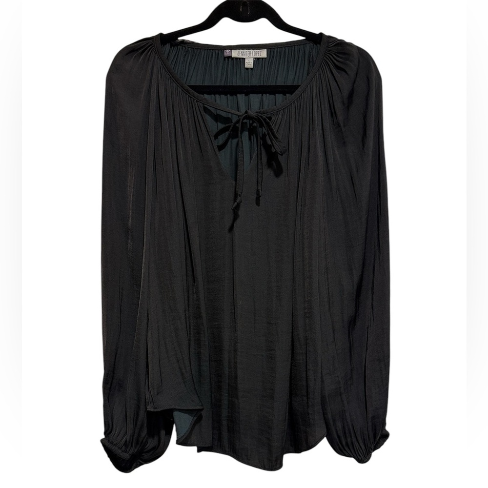 Jennifer Lopez long sleeve blouse